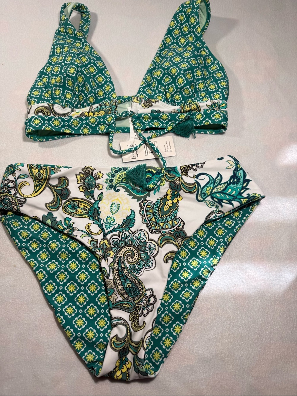 New CupShe Reversible Bikini. Medium